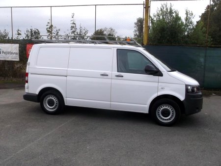 Volkswagen Transporter, 2013 - pohled č. 3