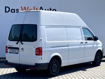 Volkswagen Transporter, 2016 - pohled č. 2