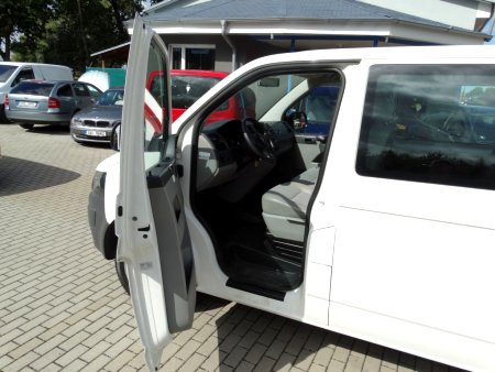 Volkswagen Transporter, 2011 - pohled č. 7