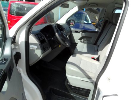 Volkswagen Transporter, 2011 - pohled č. 8