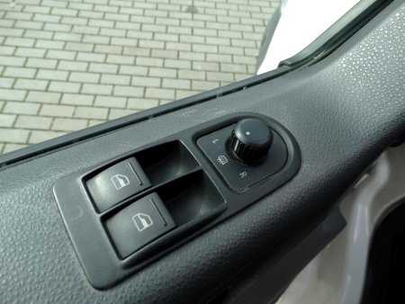 Volkswagen Transporter, 2008 - pohled č. 11