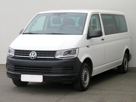 Volkswagen Transporter, 2016 - pohled č. 3