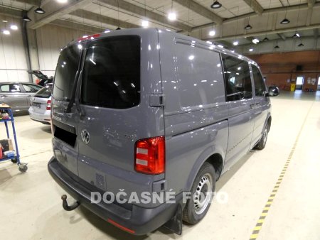 Volkswagen Transporter, 2017 - pohled č. 2