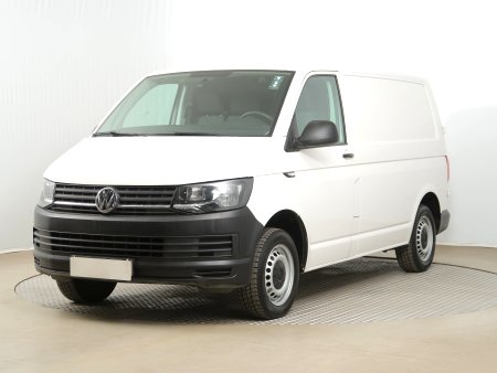 Volkswagen Transporter, 2016 - pohled č. 3