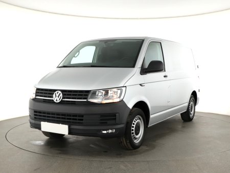Volkswagen Transporter, 2019 - pohled č. 3