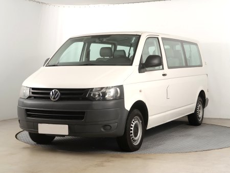 Volkswagen Transporter, 2011 - pohled č. 3