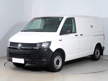 Volkswagen Transporter, 2017 - pohled č. 3