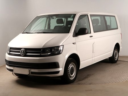 Volkswagen Transporter, 2018 - pohled č. 3
