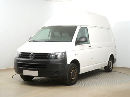 Volkswagen Transporter, 2015 - pohled č. 3