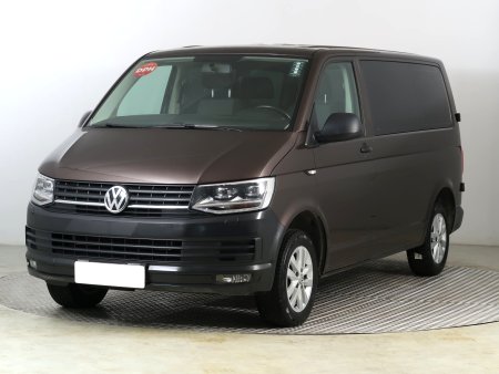 Volkswagen Transporter, 2018 - pohled č. 3
