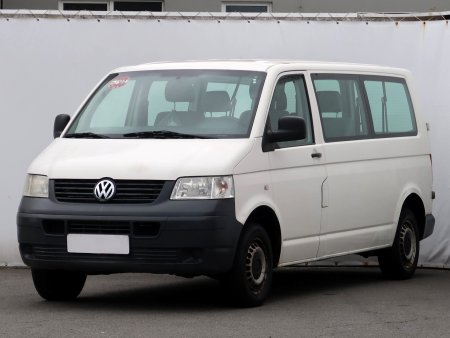 Volkswagen Transporter, 2009 - pohled č. 3