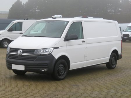 Volkswagen Transporter, 2022 - pohled č. 3
