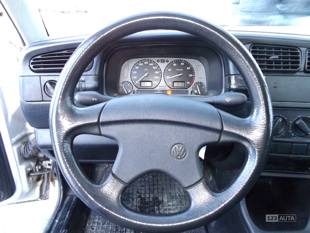 Volkswagen Vento, 1992 - pohled č. 10