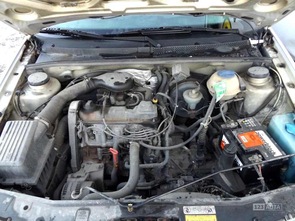 Volkswagen Vento, 1992 - pohled č. 16