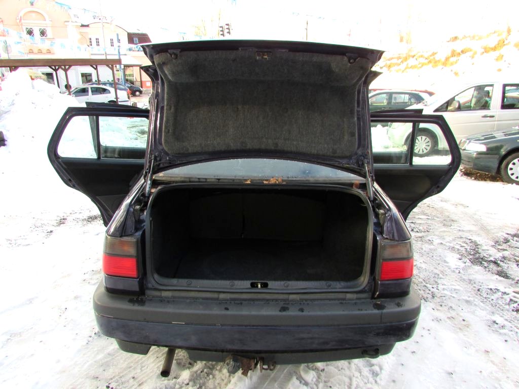 Volkswagen Vento, 1995 - pohled č. 18