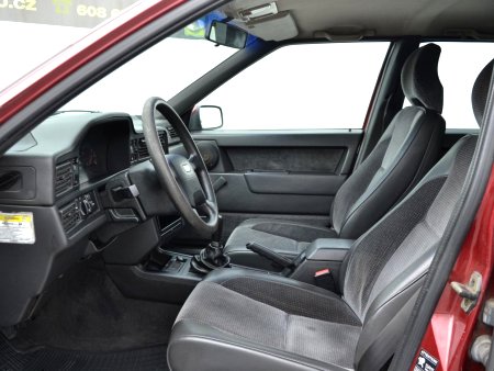 Volvo 850, 1995 - pohled č. 9