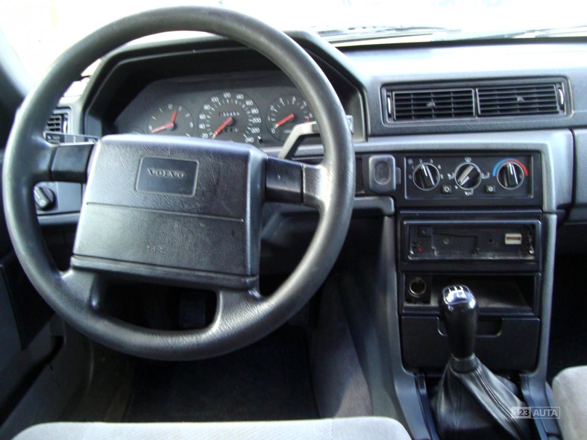 Volvo 940, 1998 - pohled č. 8