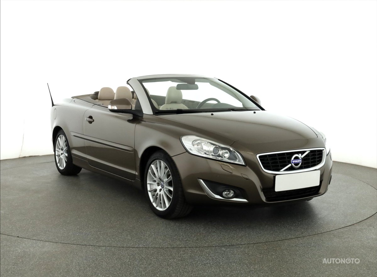 Volvo C70, 2011 - celkový pohled