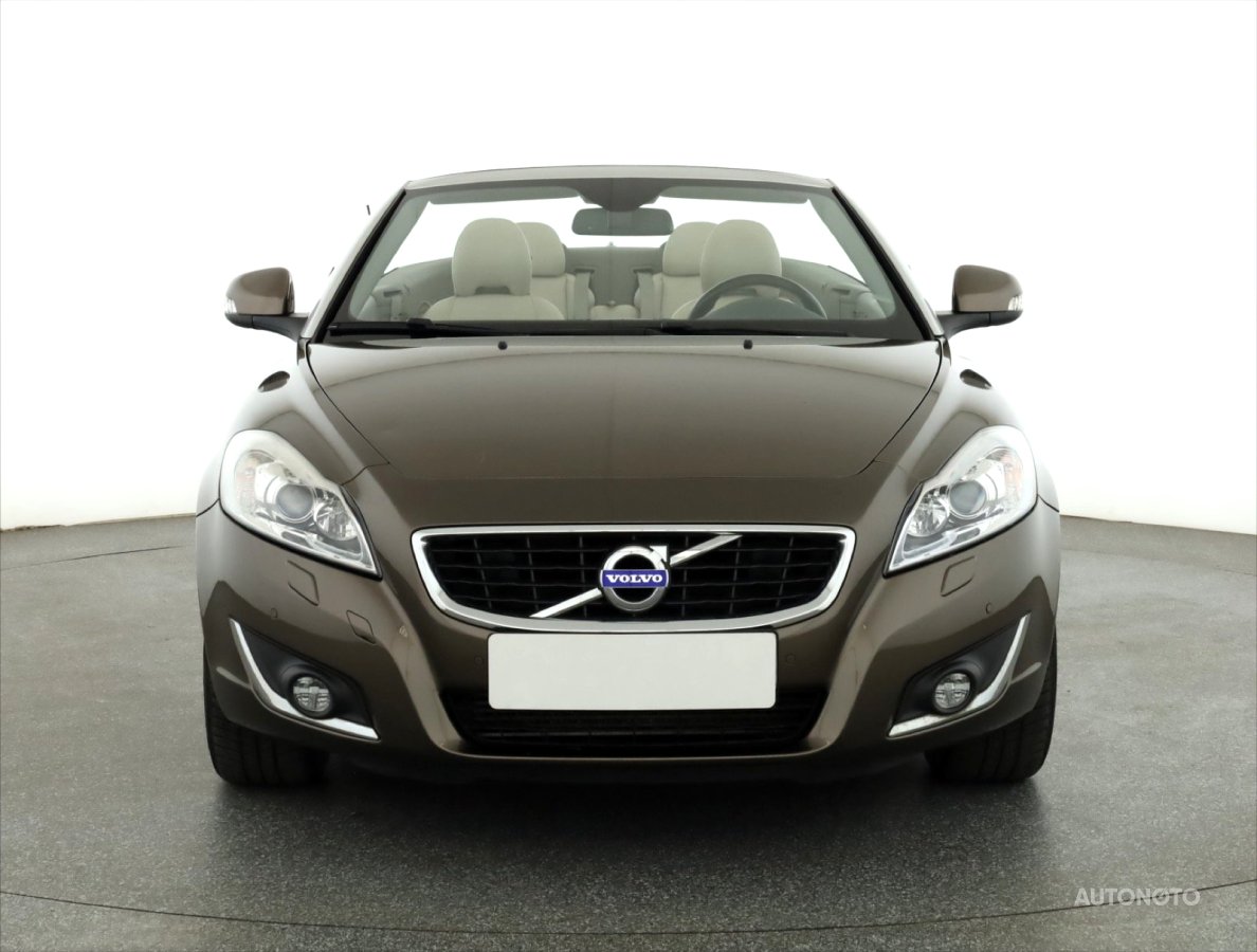 Volvo C70, 2011 - pohled č. 2