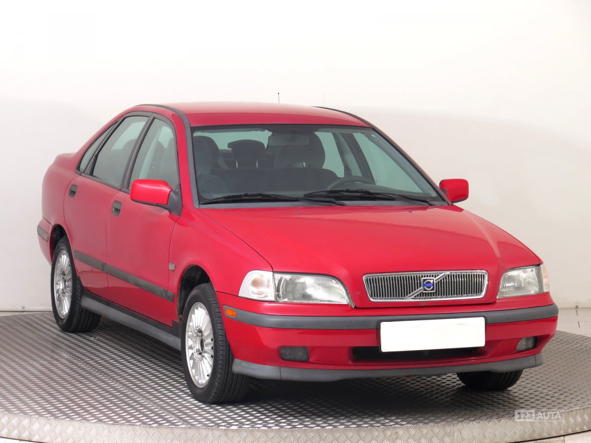 Volvo S40, 1999 - celkový pohled