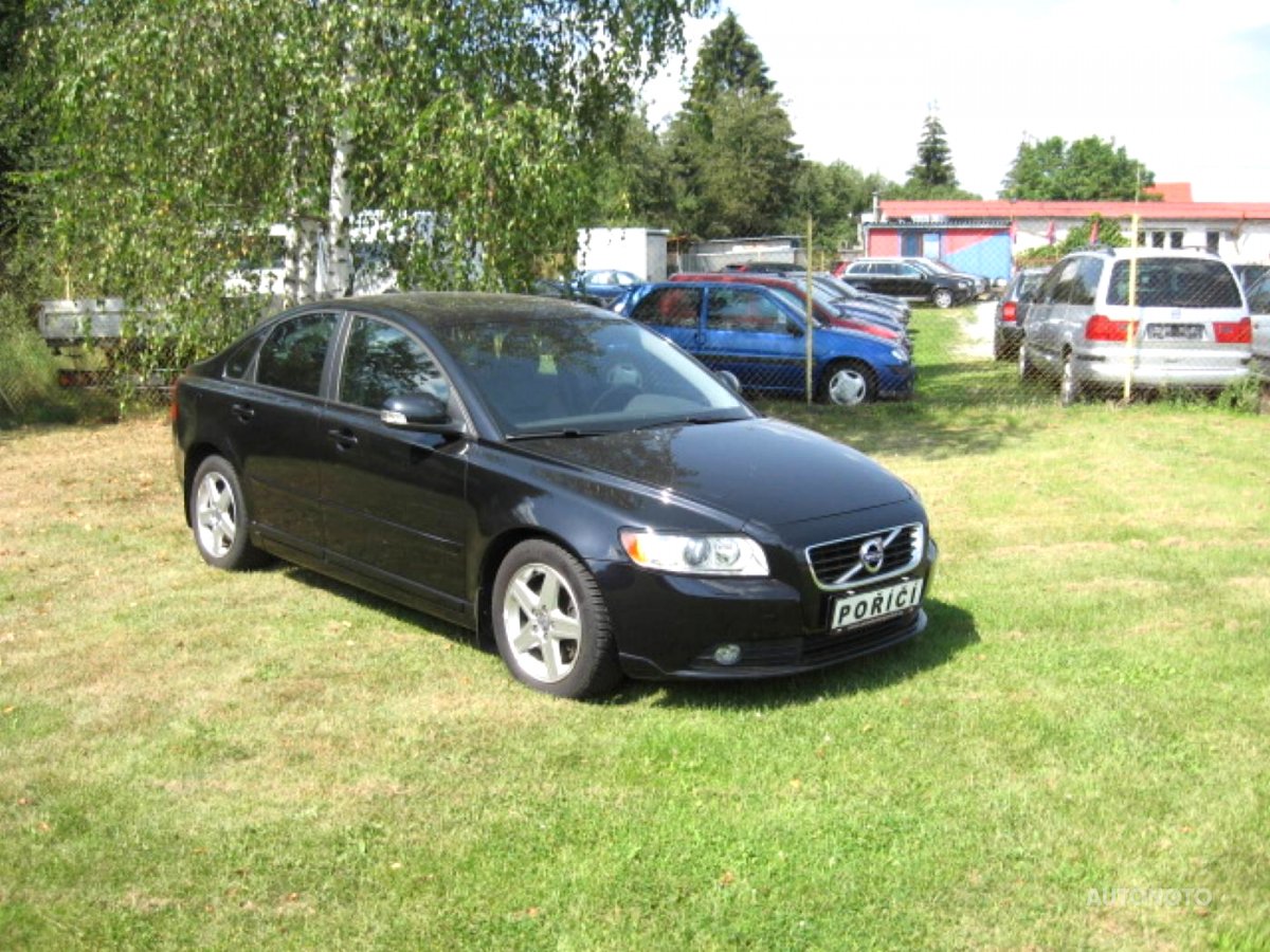 Volvo S40, 2011 - pohled č. 2