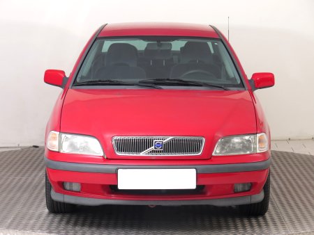 Volvo S40, 1999 - pohled č. 2