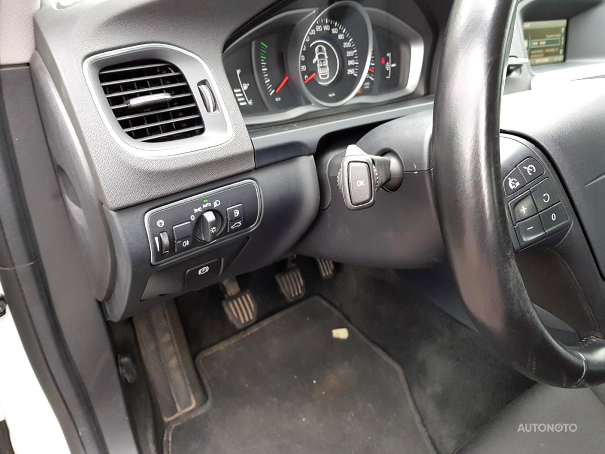 Volvo S60, 2015 - pohled č. 7