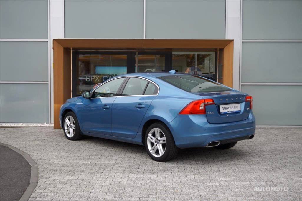 Volvo S60, 2015 - pohled č. 8