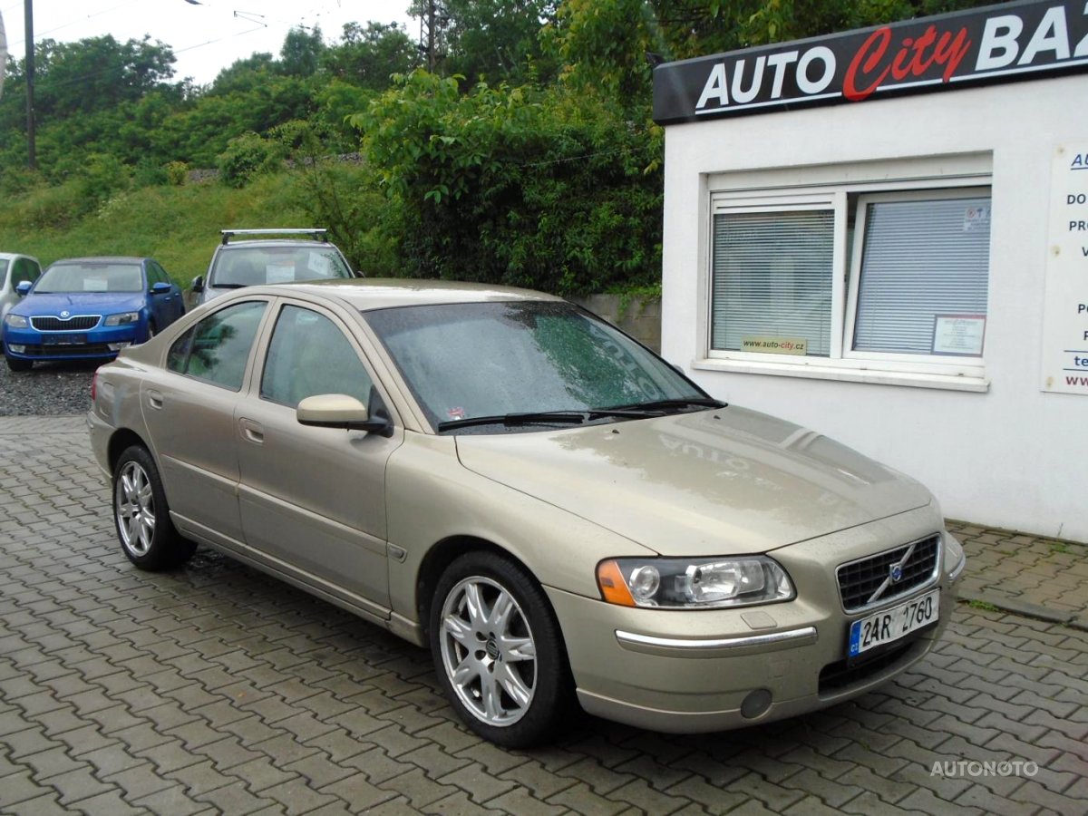 Volvo S60, 2005 - celkový pohled
