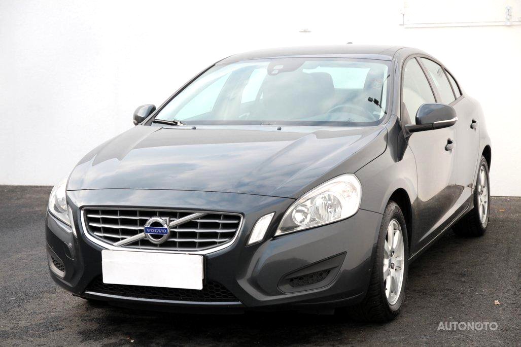Volvo S60, 2012 - pohled č. 3