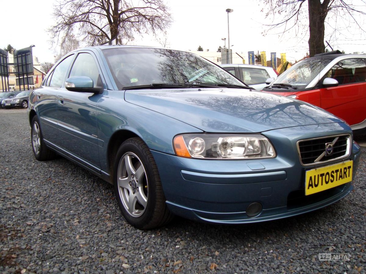 Volvo S60, 2009 - pohled č. 2