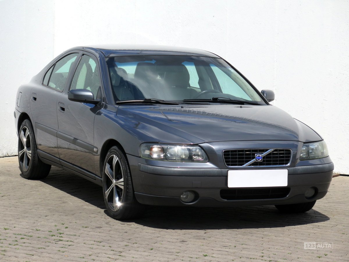 Volvo S60, 2003 - celkový pohled