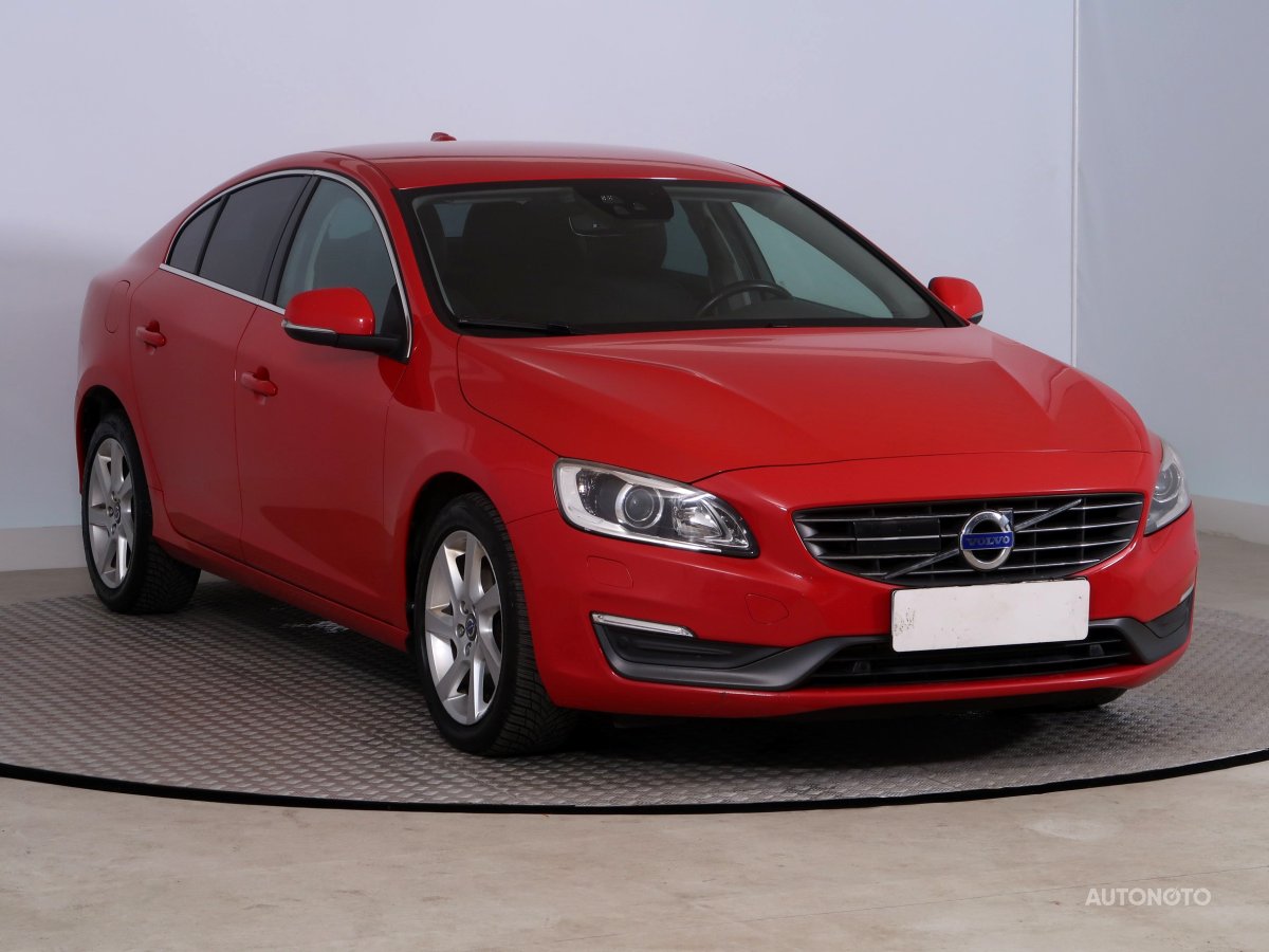 Volvo S60, 2014 - celkový pohled