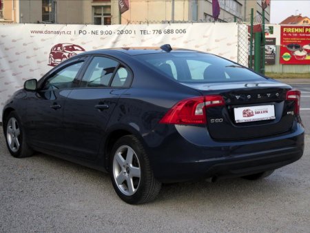 Volvo S60, 2012 - pohled č. 8