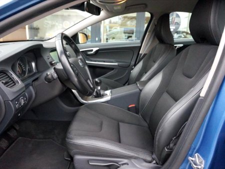 Volvo S60, 2015 - pohled č. 10