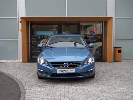 Volvo S60, 2015 - pohled č. 3