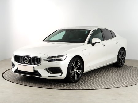 Volvo S60, 2021 - pohled č. 3