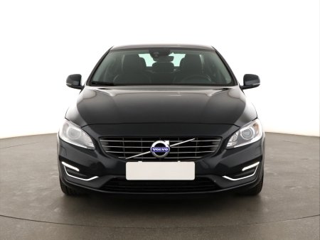 Volvo S60, 2015 - pohled č. 2