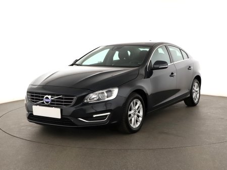 Volvo S60, 2015 - pohled č. 3