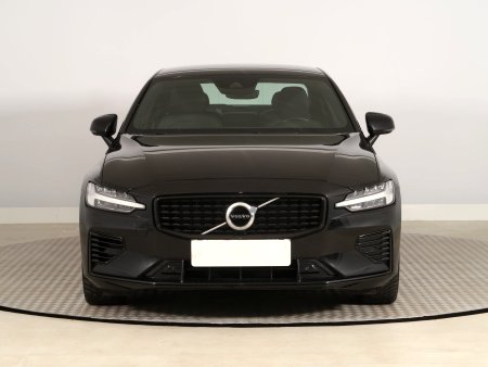 Volvo S60, 2021 - pohled č. 2