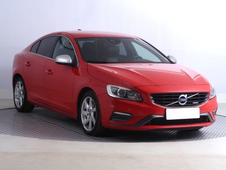 Volvo S60, 2015