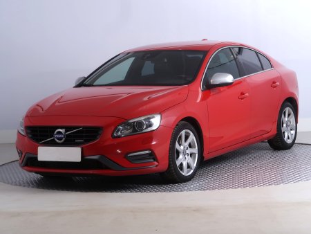 Volvo S60, 2015 - pohled č. 3