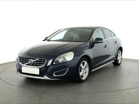Volvo S60, 2010 - pohled č. 3