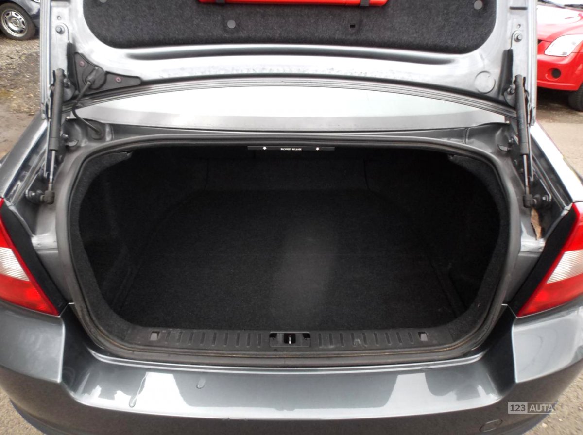 Volvo S80, 2008 - pohled č. 17