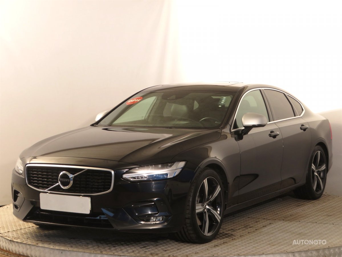Volvo S90, 2017 - pohled č. 3
