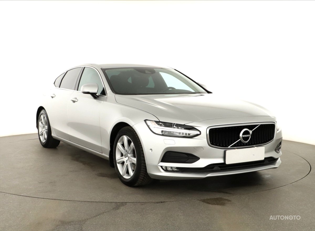 Volvo S90, 2018 - celkový pohled