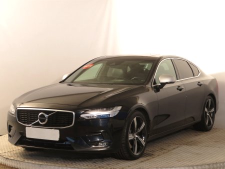 Volvo S90, 2017 - pohled č. 3