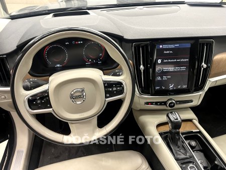 Volvo S90, 2017 - pohled č. 3