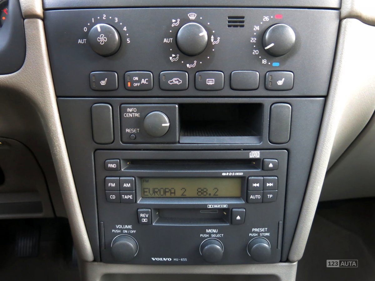 Volvo V40, 2004 - pohled č. 13