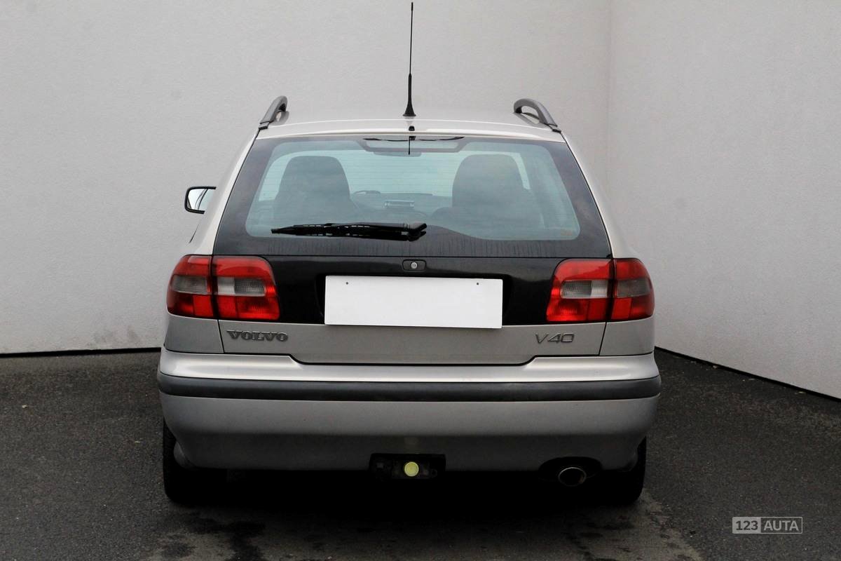 Volvo V40, 1998 - pohled č. 6